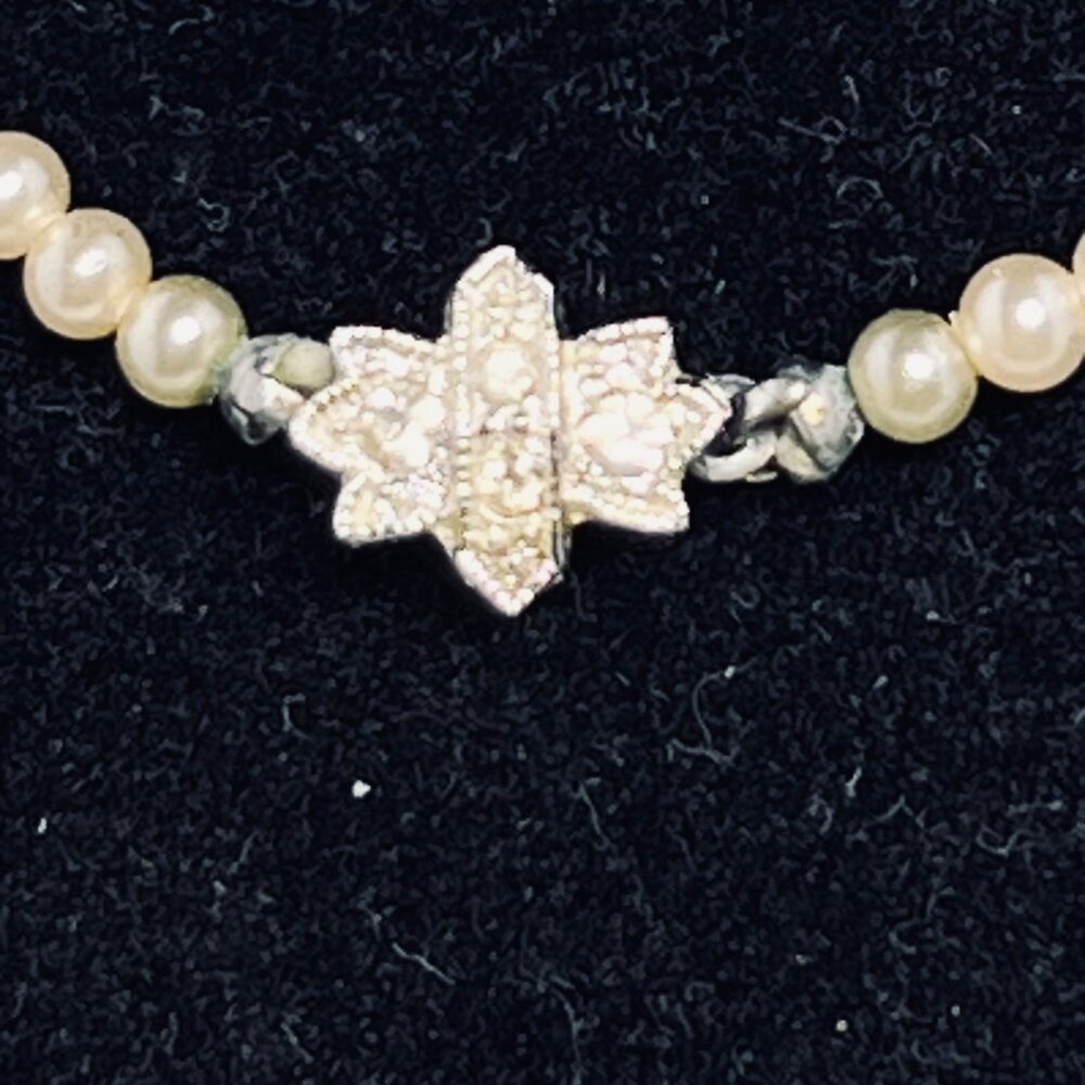 Vintage Dainty Graduated Faux Pearl Choker Necklace (5327) - Picture 5 of 5